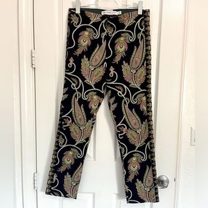NWOT Gretchen Scott elastic waist multi-colored pant. Size L
